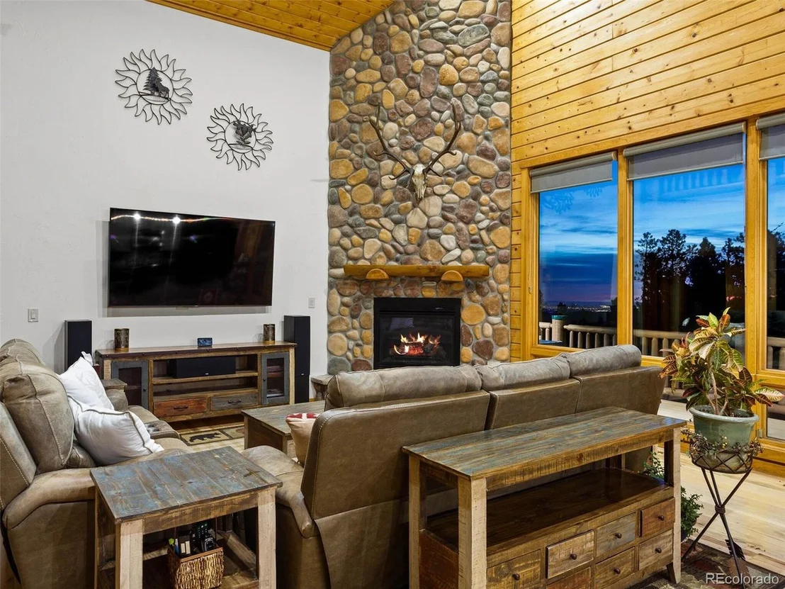 Photo of 98 Valley View Ln