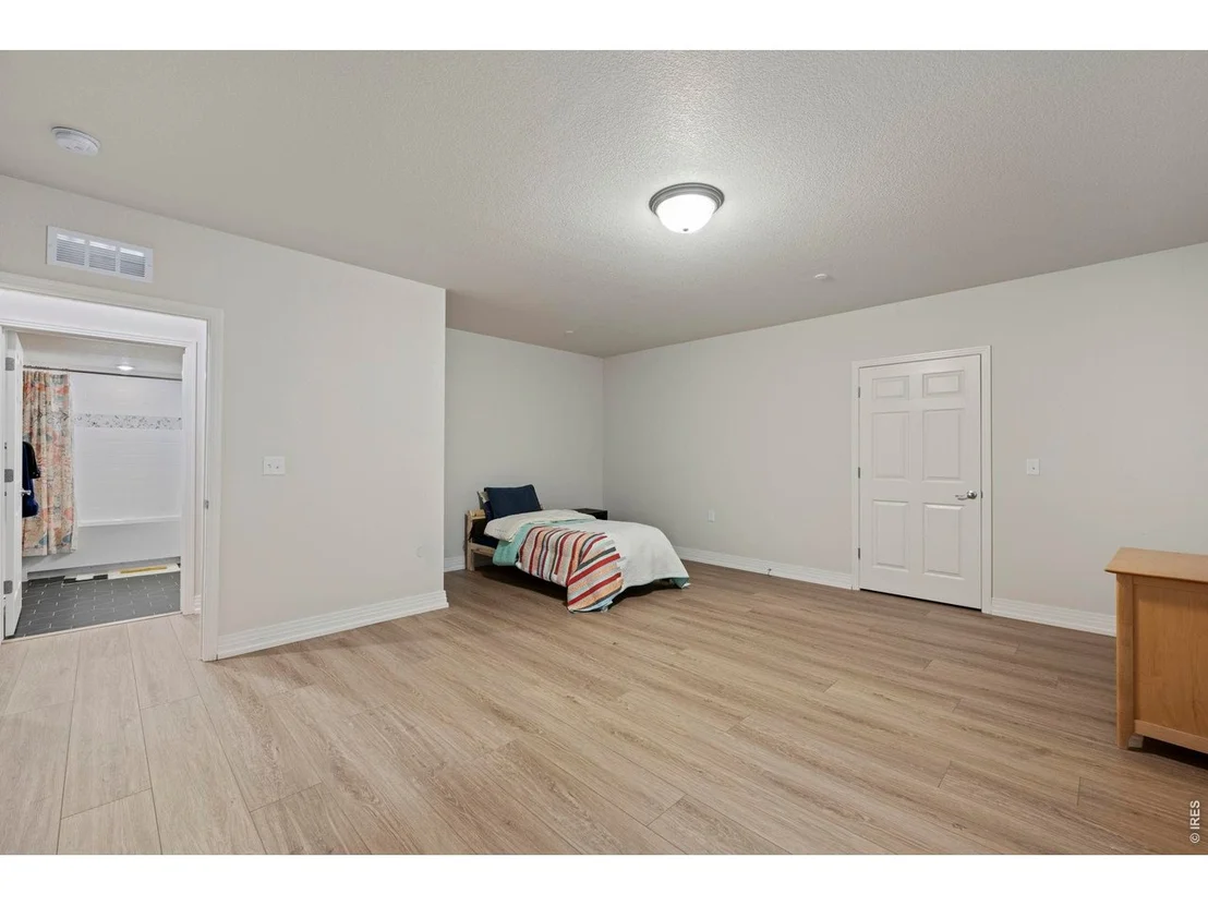 Photo of 1491 Lanterns Ln
