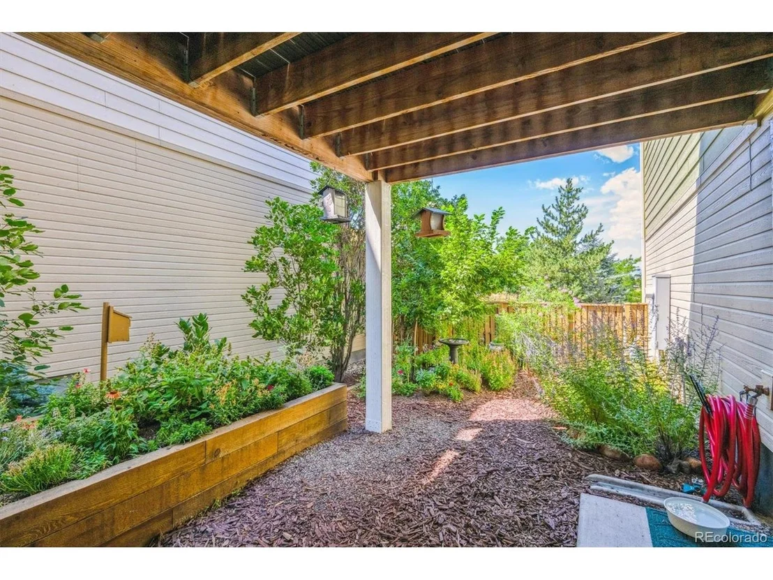 Photo of 3379 Cranston Cir