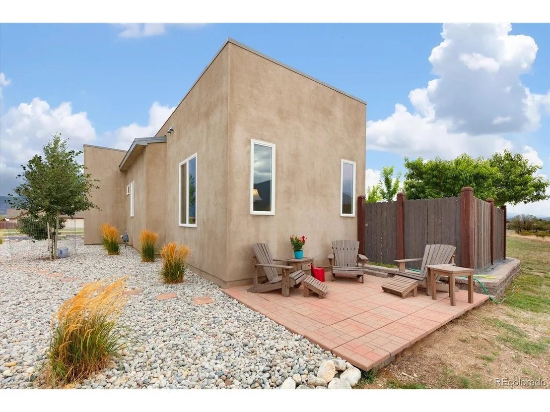 Photo of 7670 Meadowlark Ln