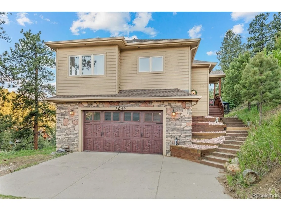 Photo of 3044 High Rd