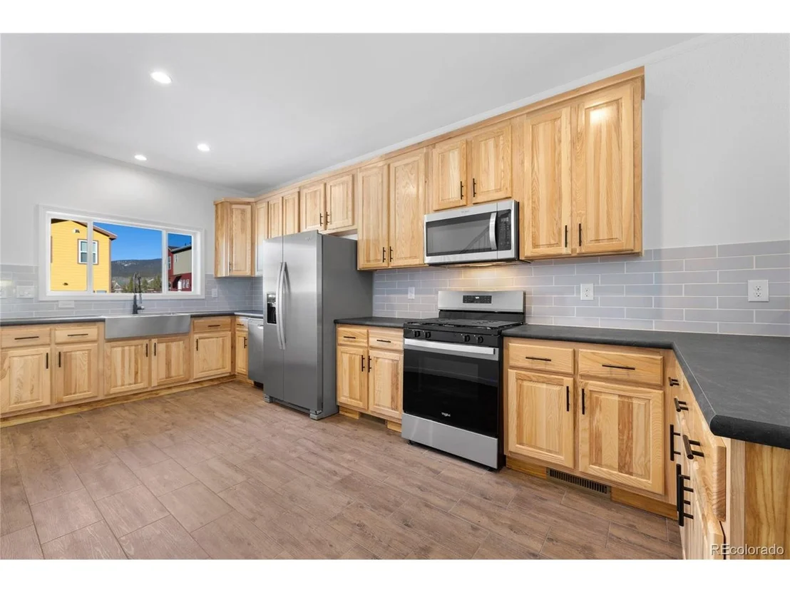Photo of 162 Brooklyn Cir