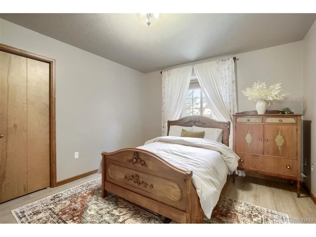 Photo of 463 Grant Ave