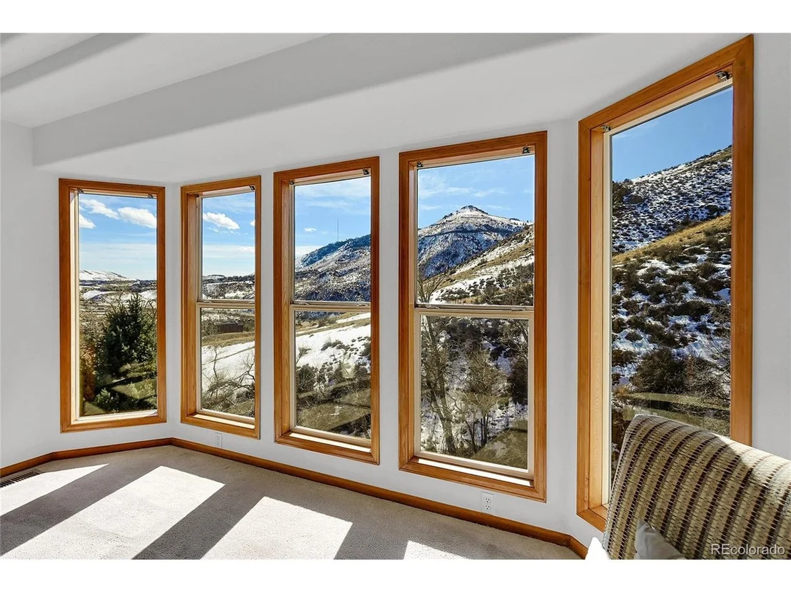 Photo of 439 Canyon Point Cir