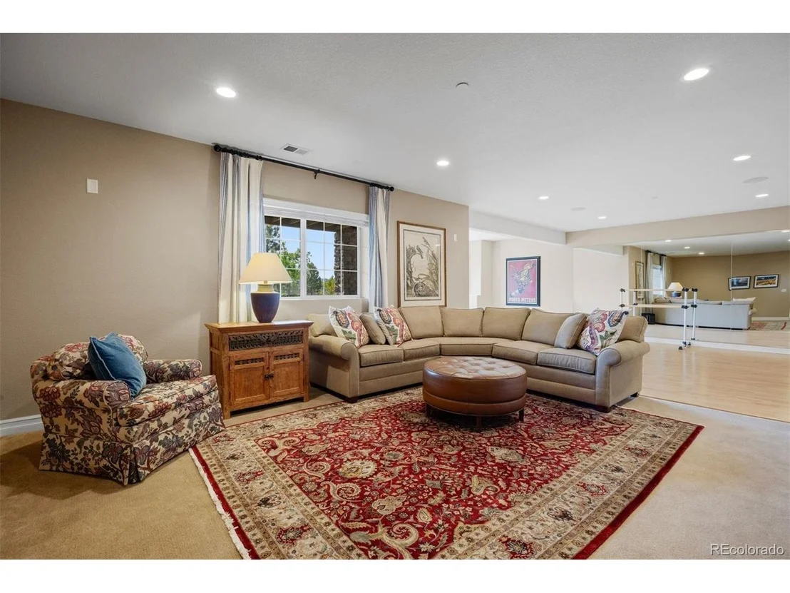 Photo of 5138 Le Duc Dr