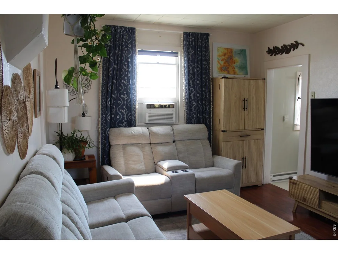 Photo of 208 Cheyenne Ave