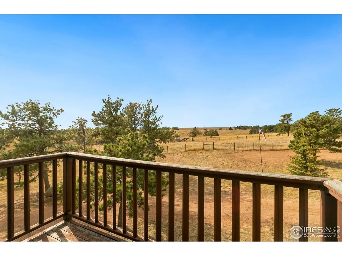 Photo of 9512 Red Mountain Rd