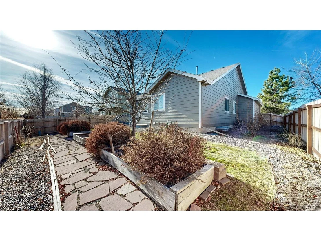 Photo of 20083 E Caspian Cir