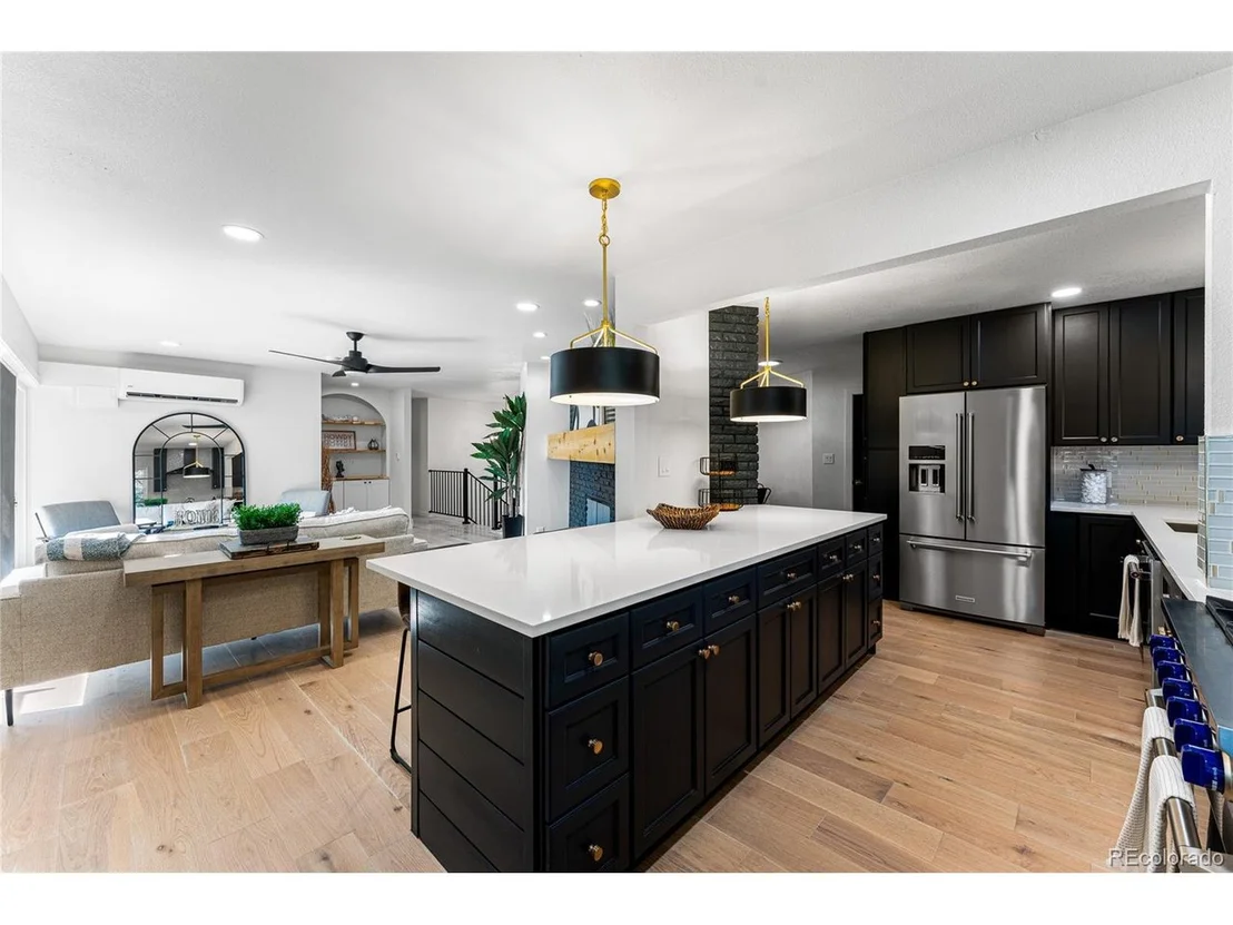 Photo of 1401 Hillside Dr