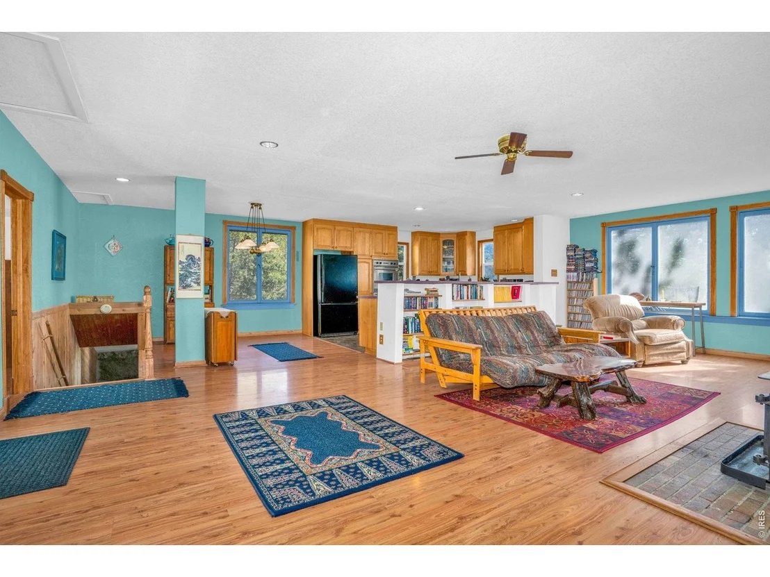 Photo of 527 Hemlock Dr