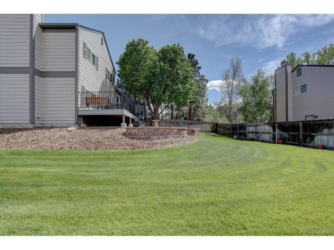 Photo of 6947 Landmark Dr
