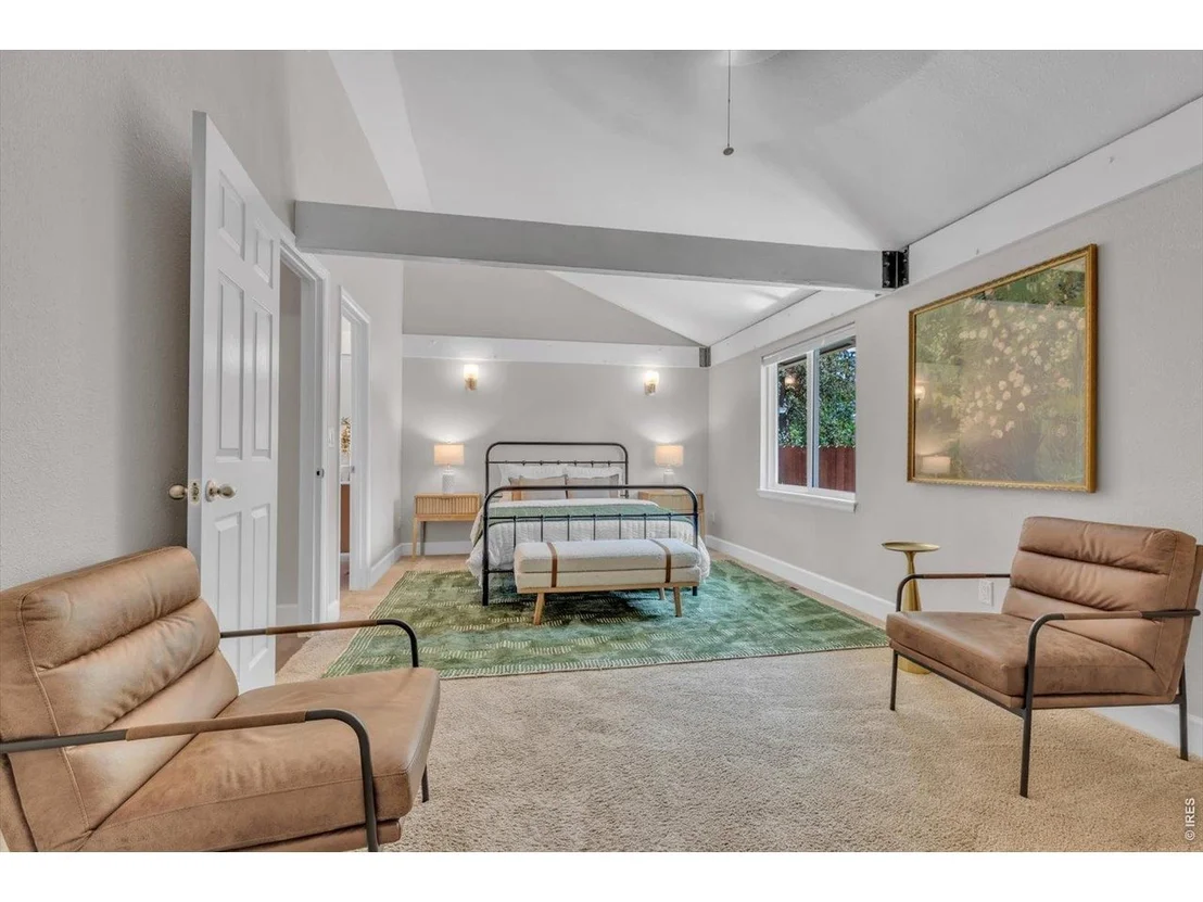 Photo of 1490 Chambers Dr