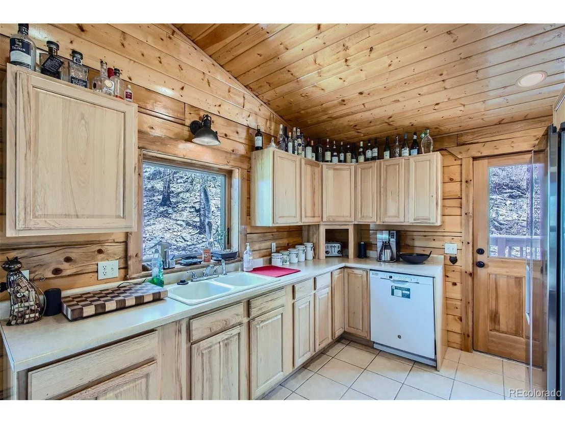 Photo of 171 Eagles Nest Ln