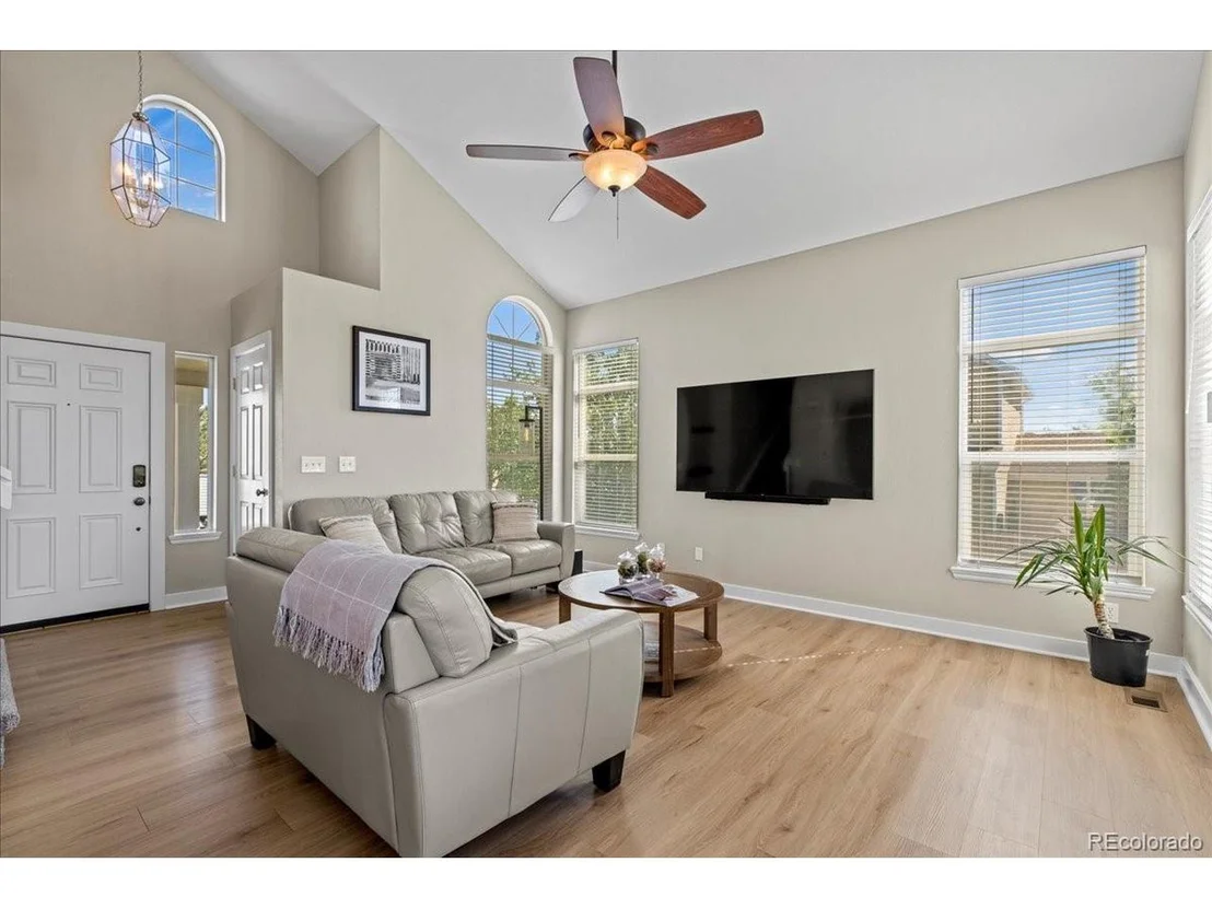 Photo of 8647 Bluegrass Cir
