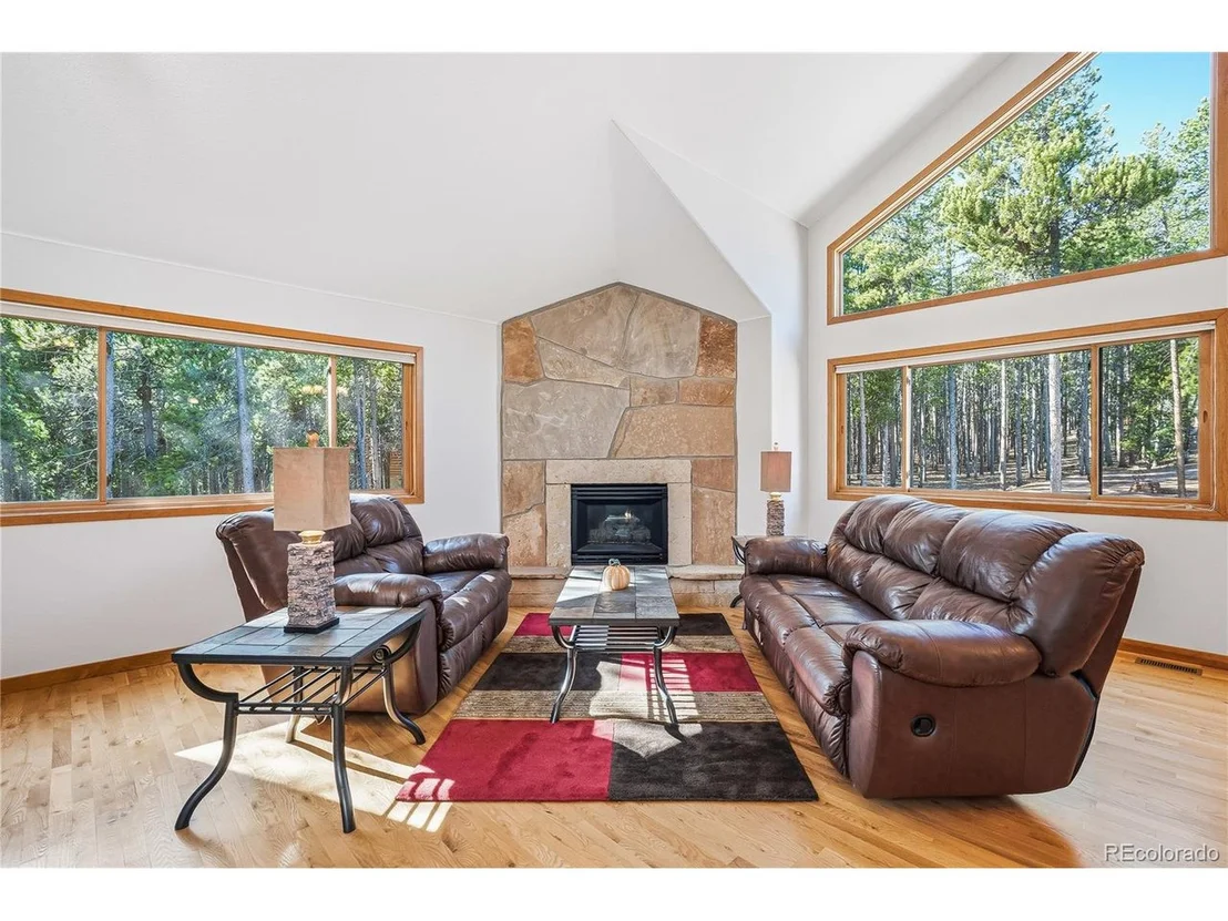 Photo of 9274 Sandy Ln