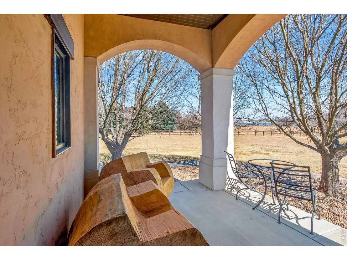 Photo of 2102 Shoreside Dr