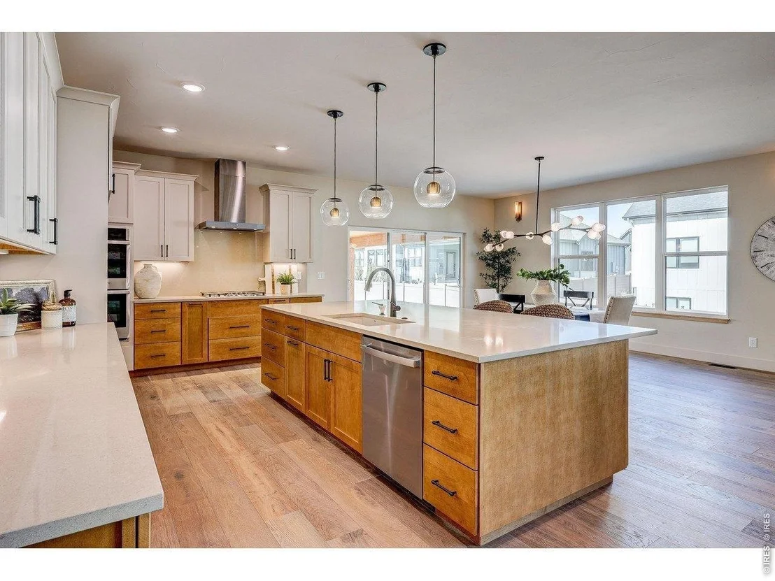 Photo of 1298 Burt Ave