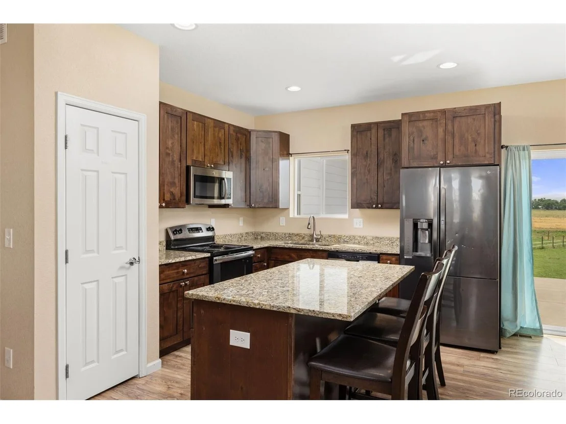 Photo of 1419 4th Pl