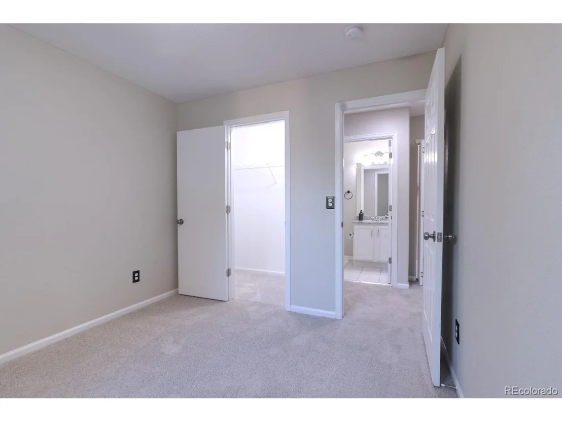 Photo of 10137 Eudora Ct