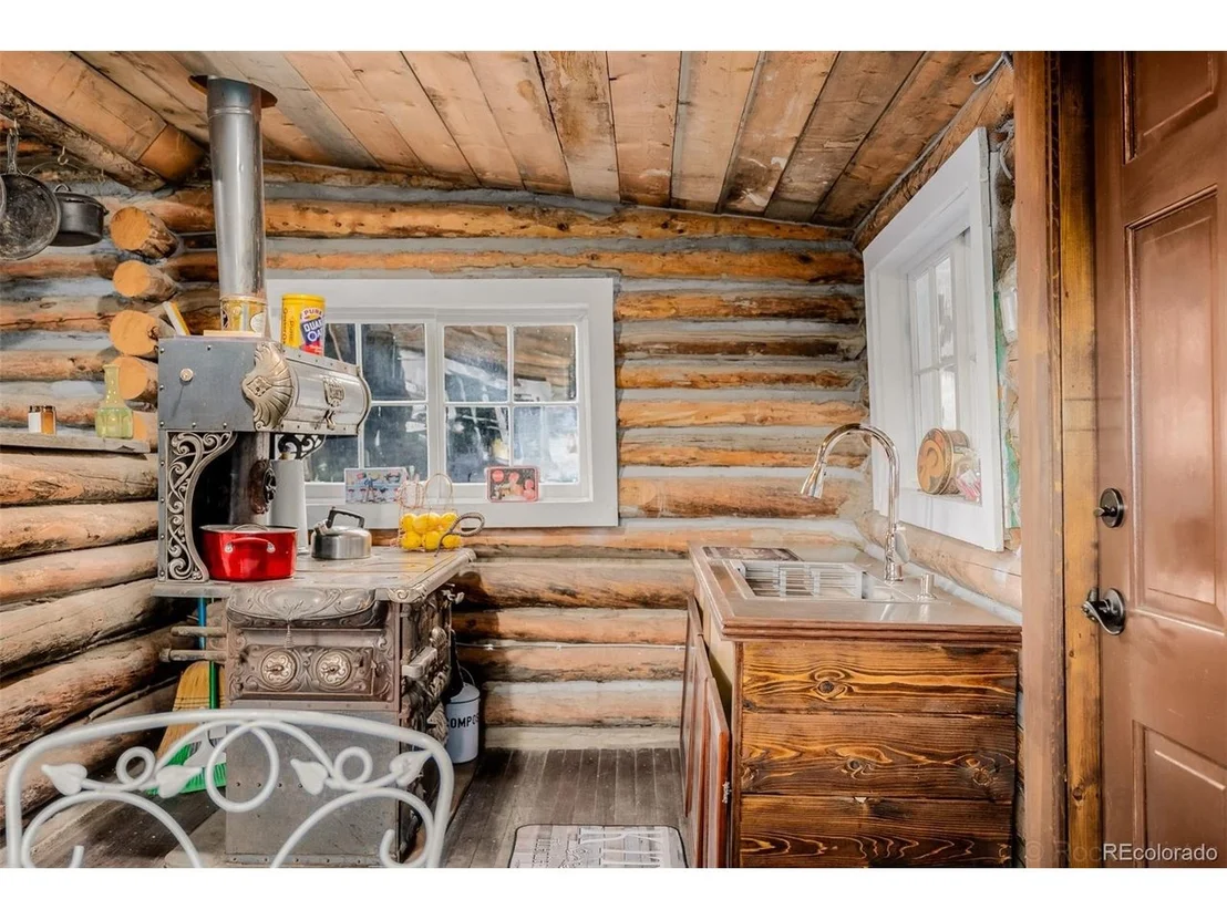 Photo of 9719 Beaver Pond