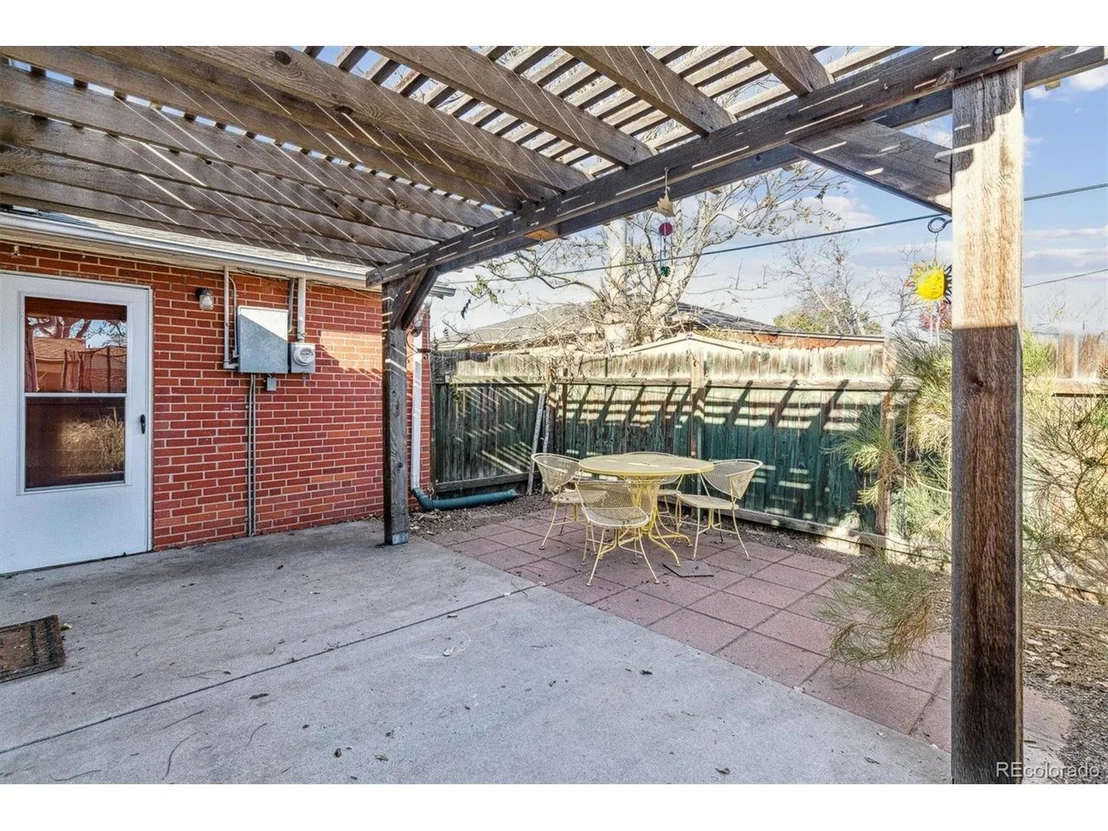 Photo of 3044 Eudora St