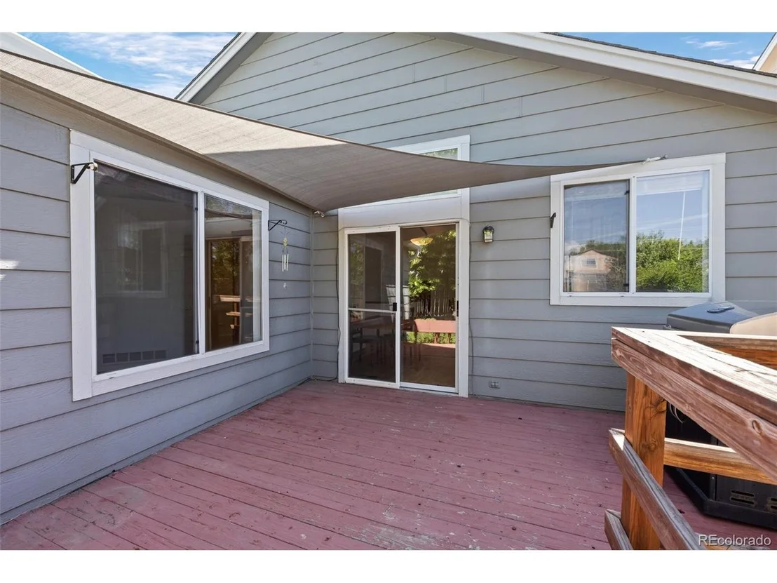 Photo of 8761 Cloverleaf Cir