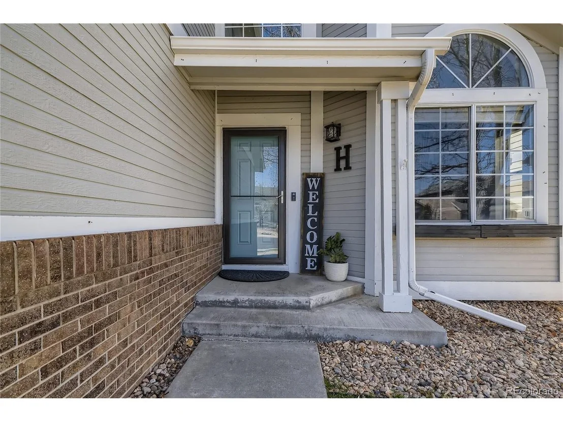 Photo of 11335 Haswell Dr