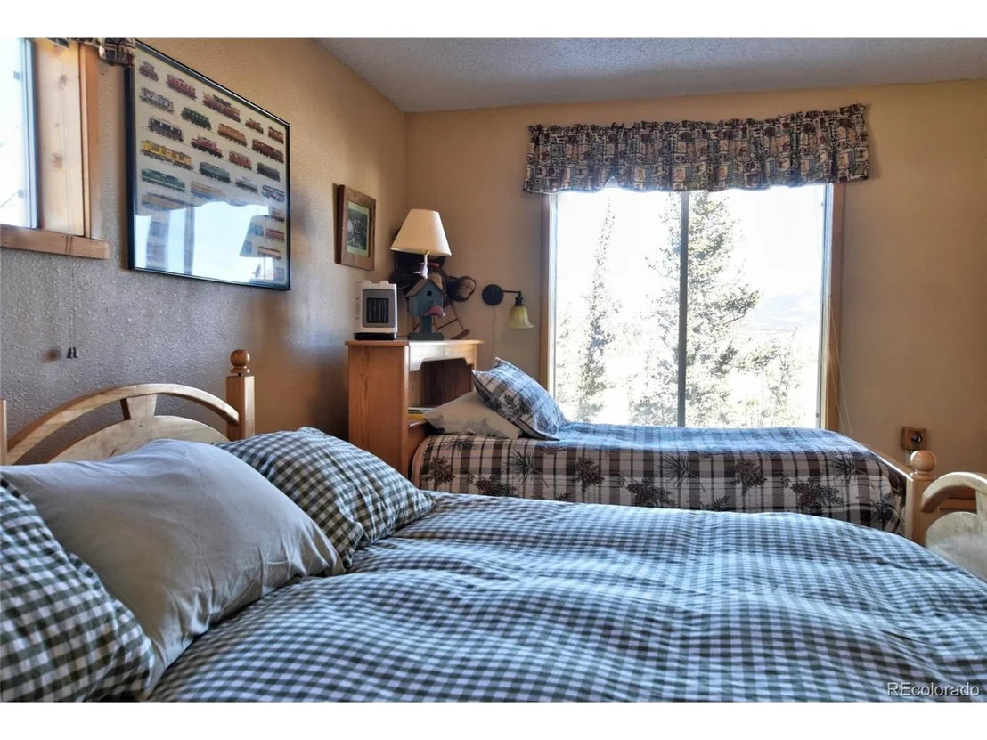 Photo of 201 Bronco Cir