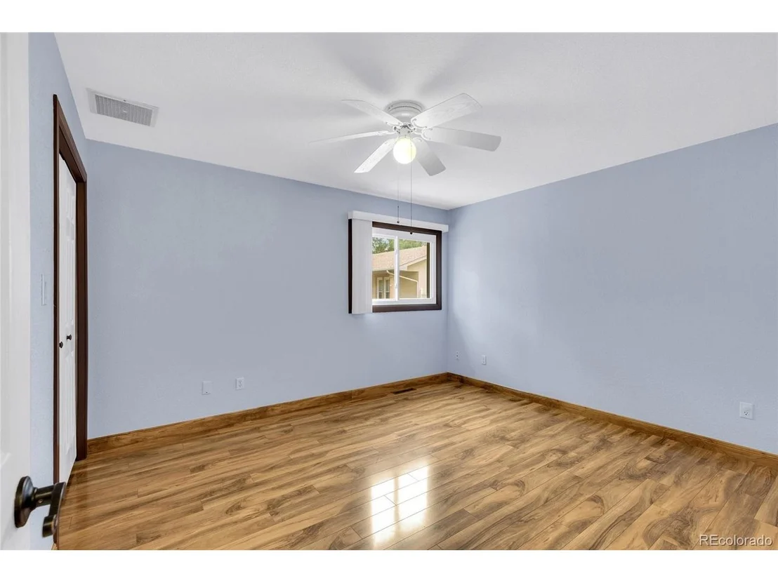 Photo of 35 Sunset Ct