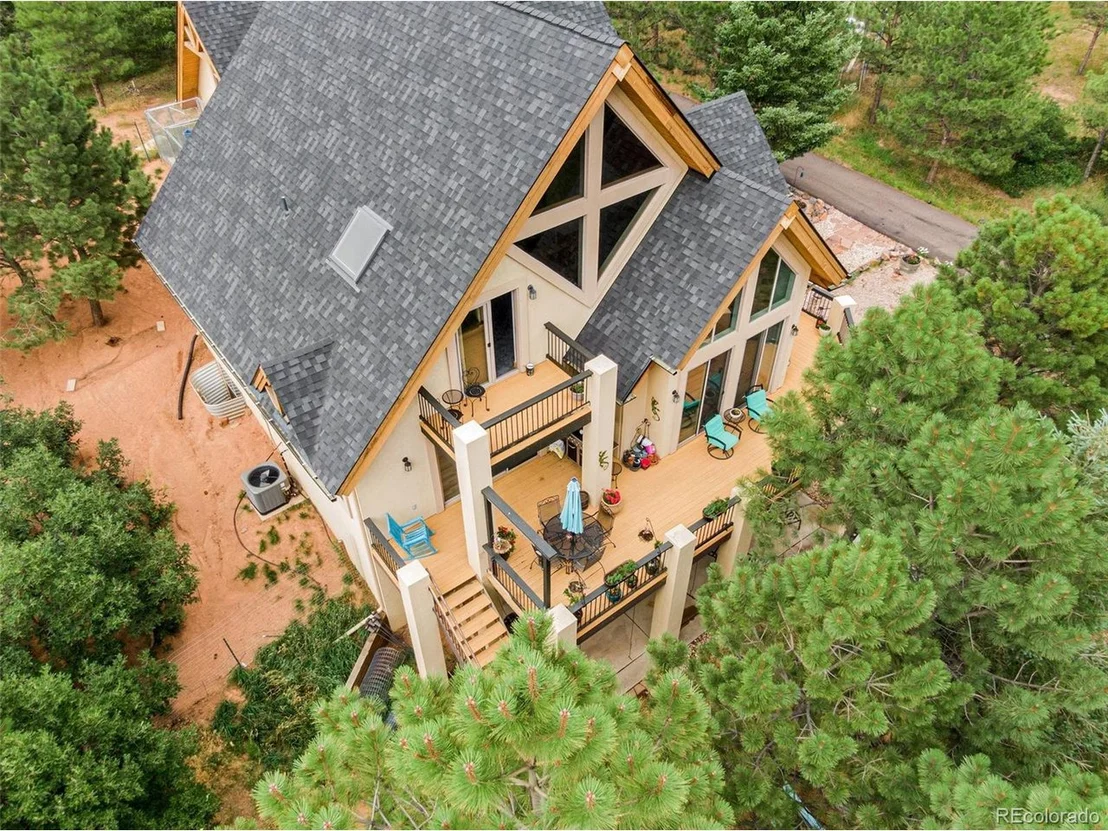 Photo of 4755 Delaware Dr