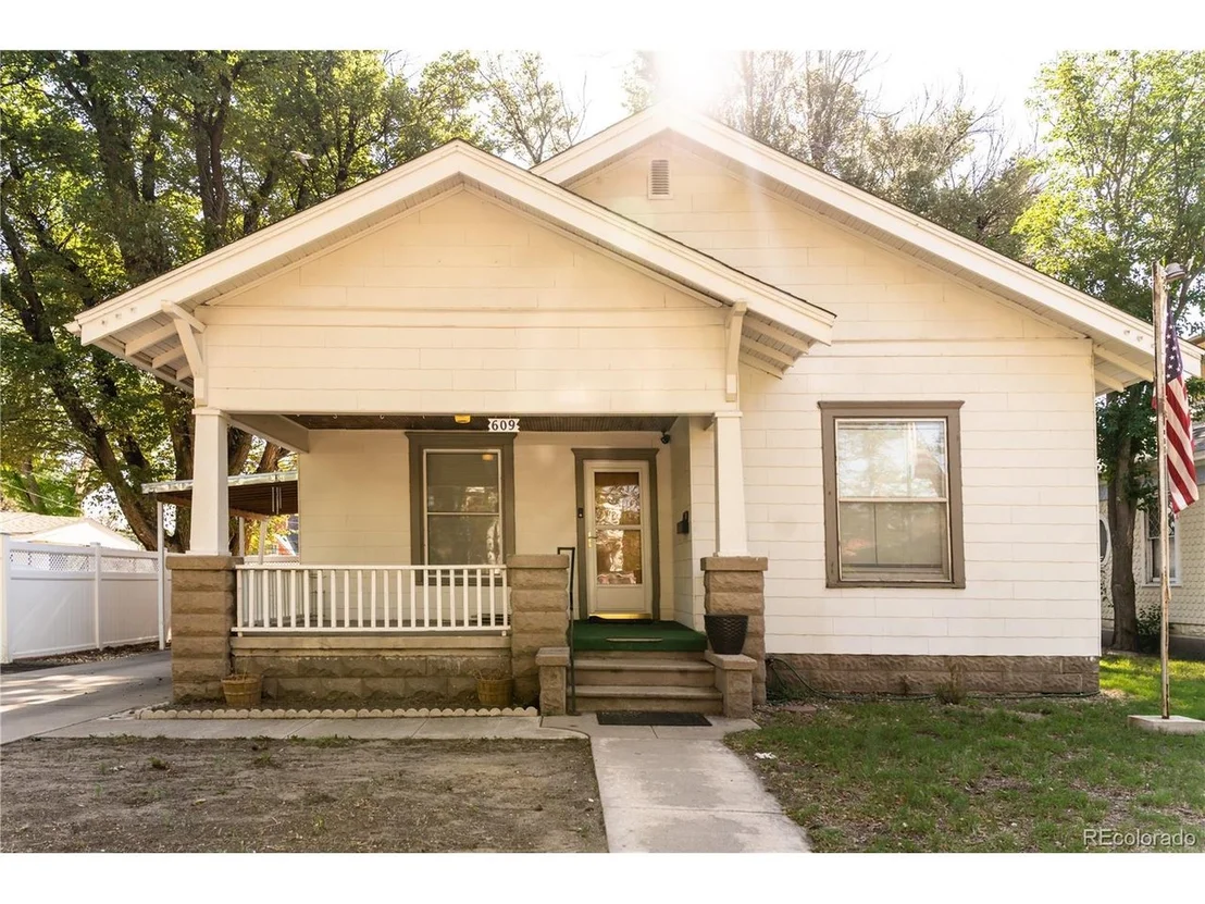 Photo of 609 Belleview Ave