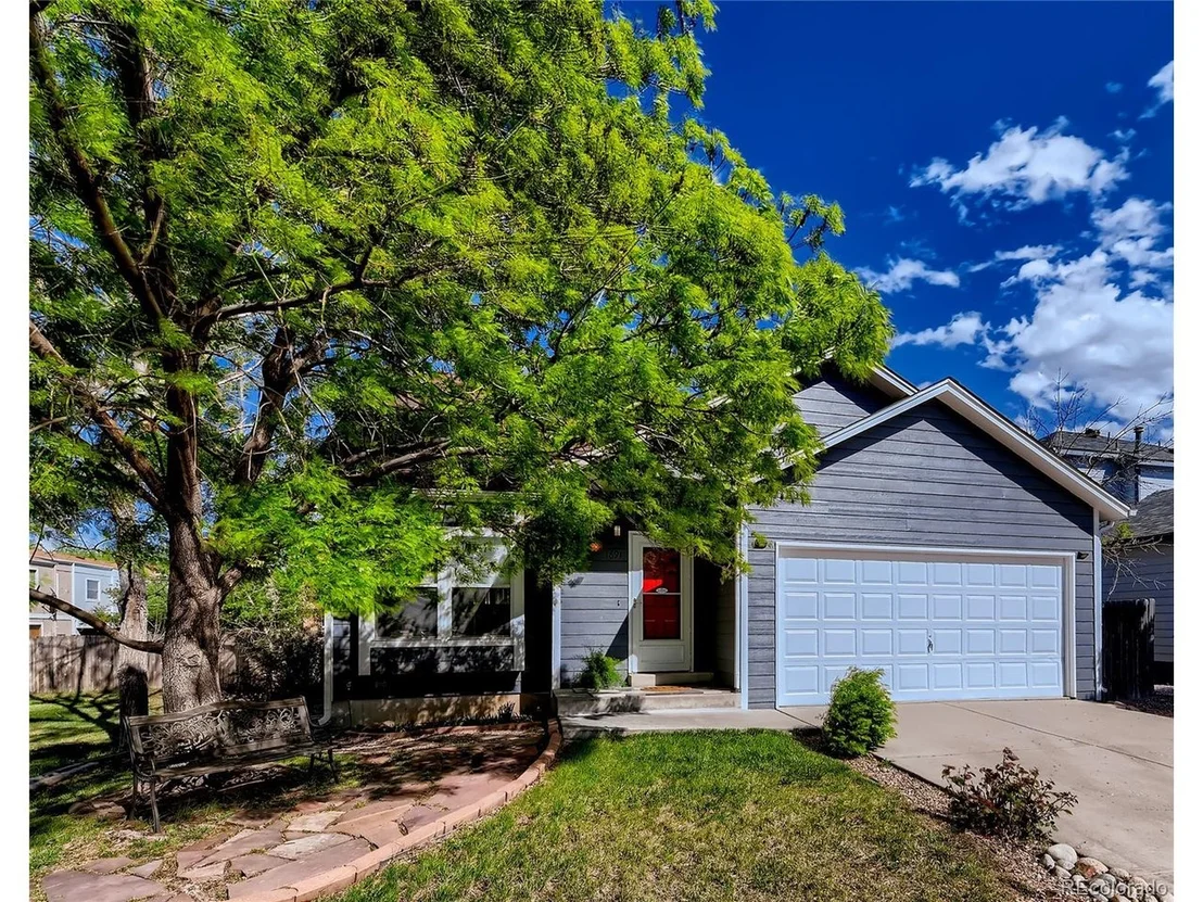 Photo of 1691 Park side Cir