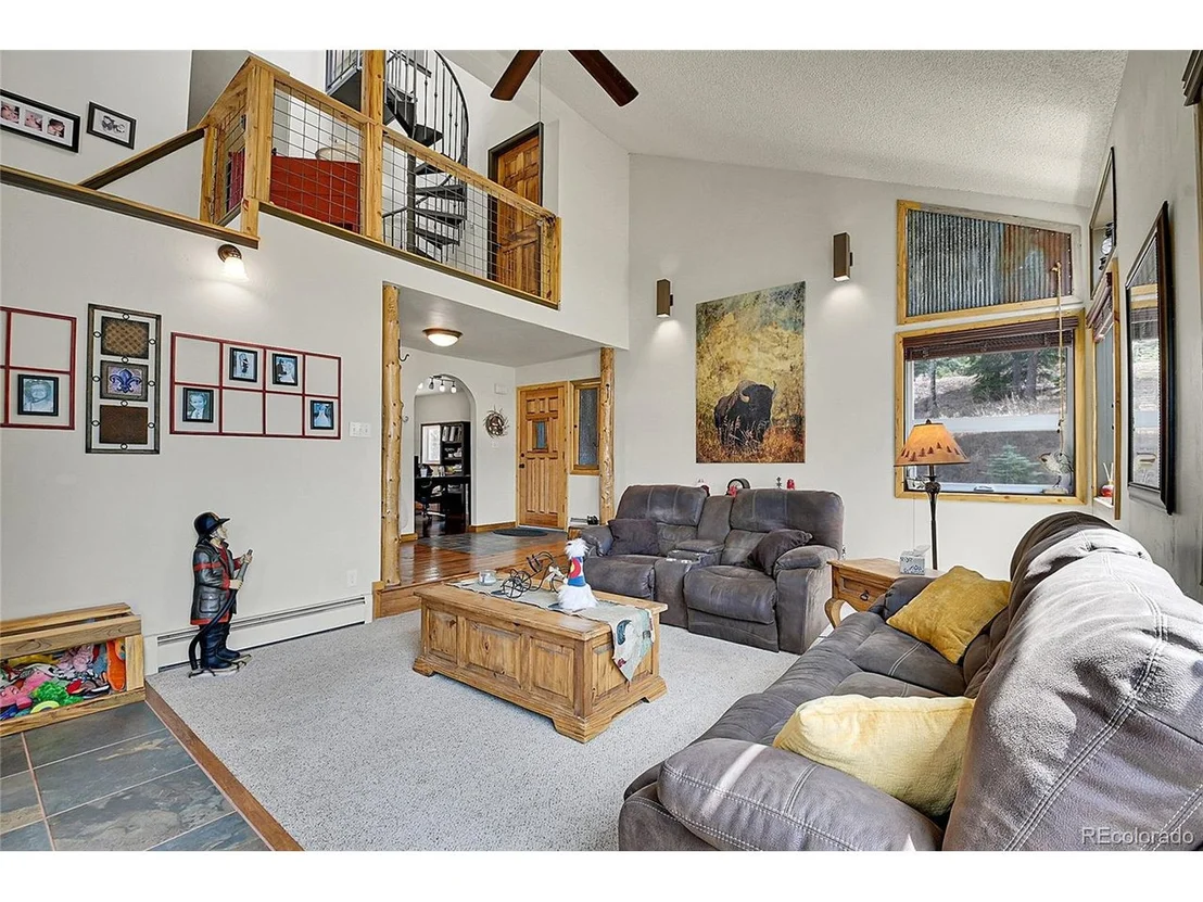Photo of 7614 Malamute Dr