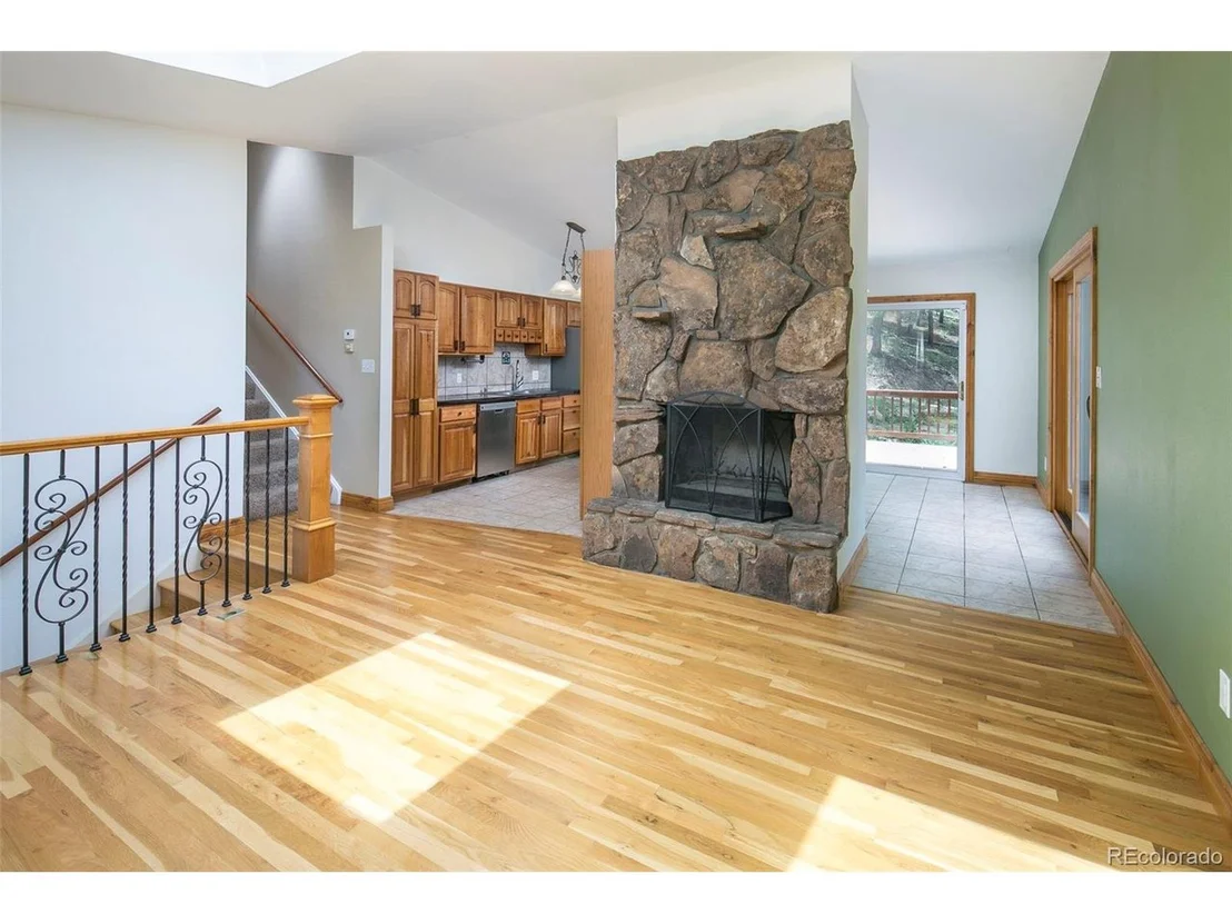 Photo of 32371 Lodgepole Dr