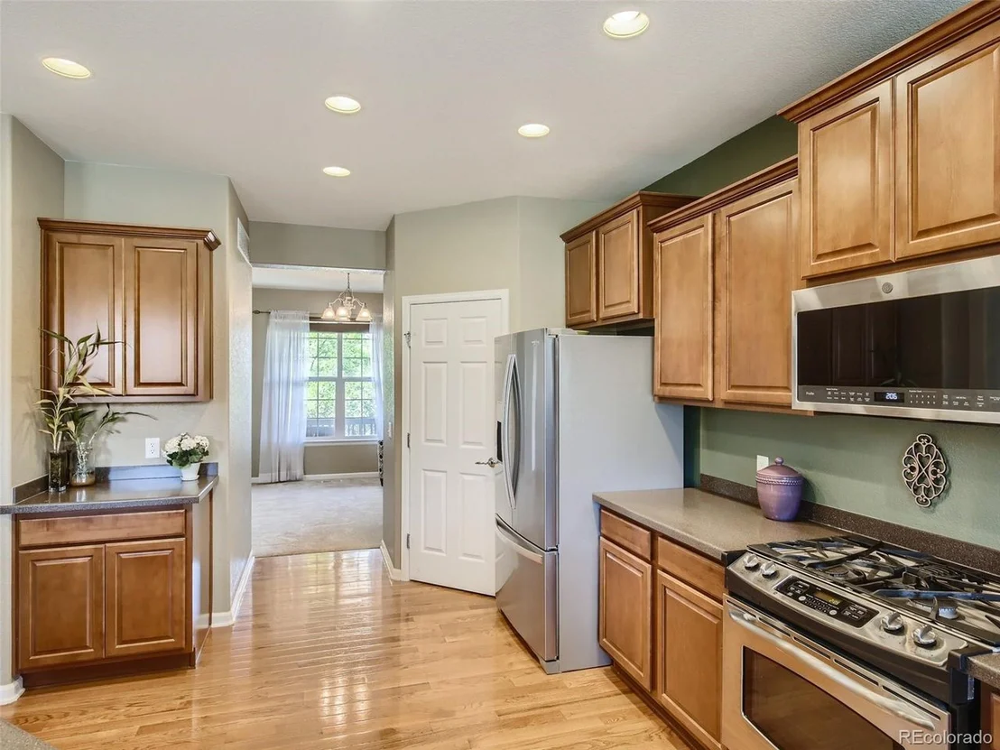 Photo of 2647 Gray Wolf Loop