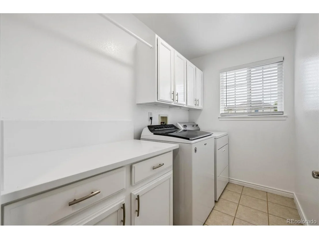 Photo of 2038 Falcon Dr
