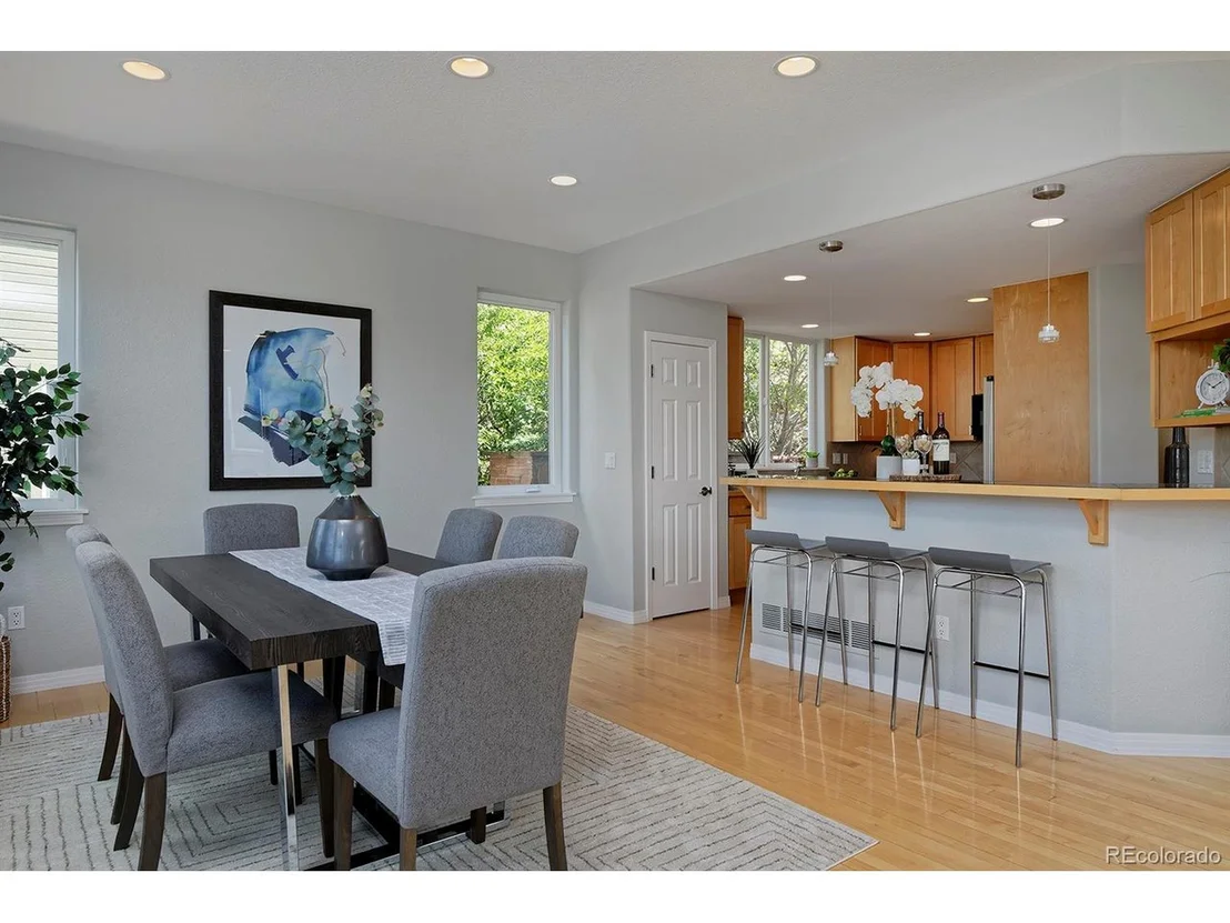 Photo of 645 1st Ave