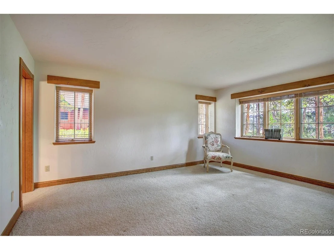 Photo of 494 Silver Circle