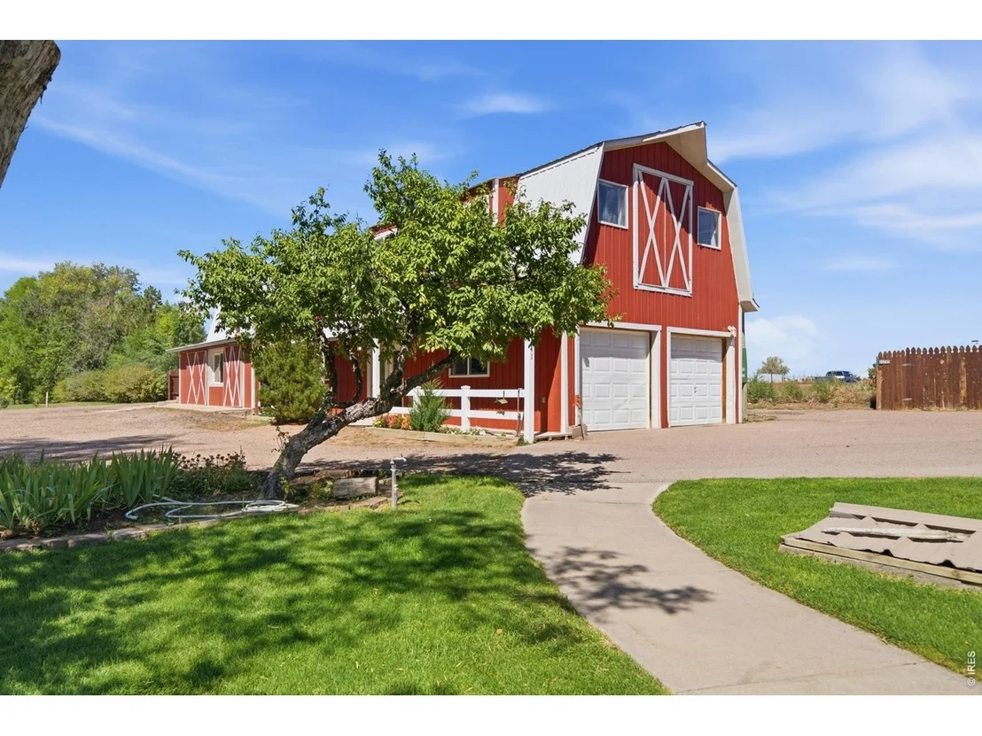 Photo of 33741 Highway 257