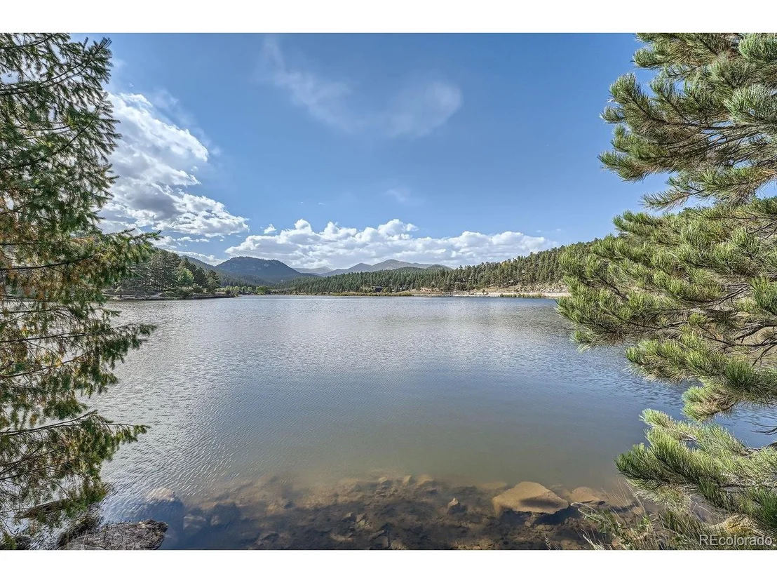 Photo of 4670 Forest Hill Rd