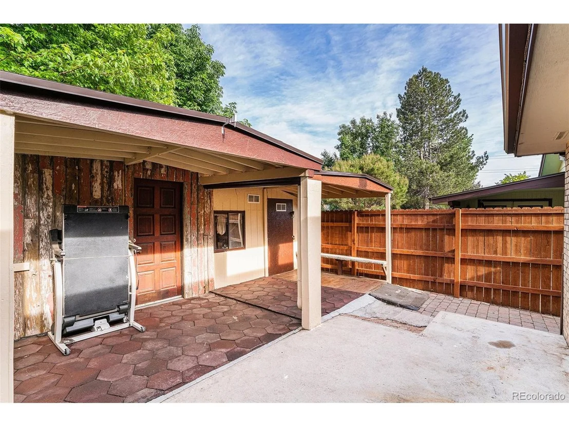 Photo of 2134 Wright Ct