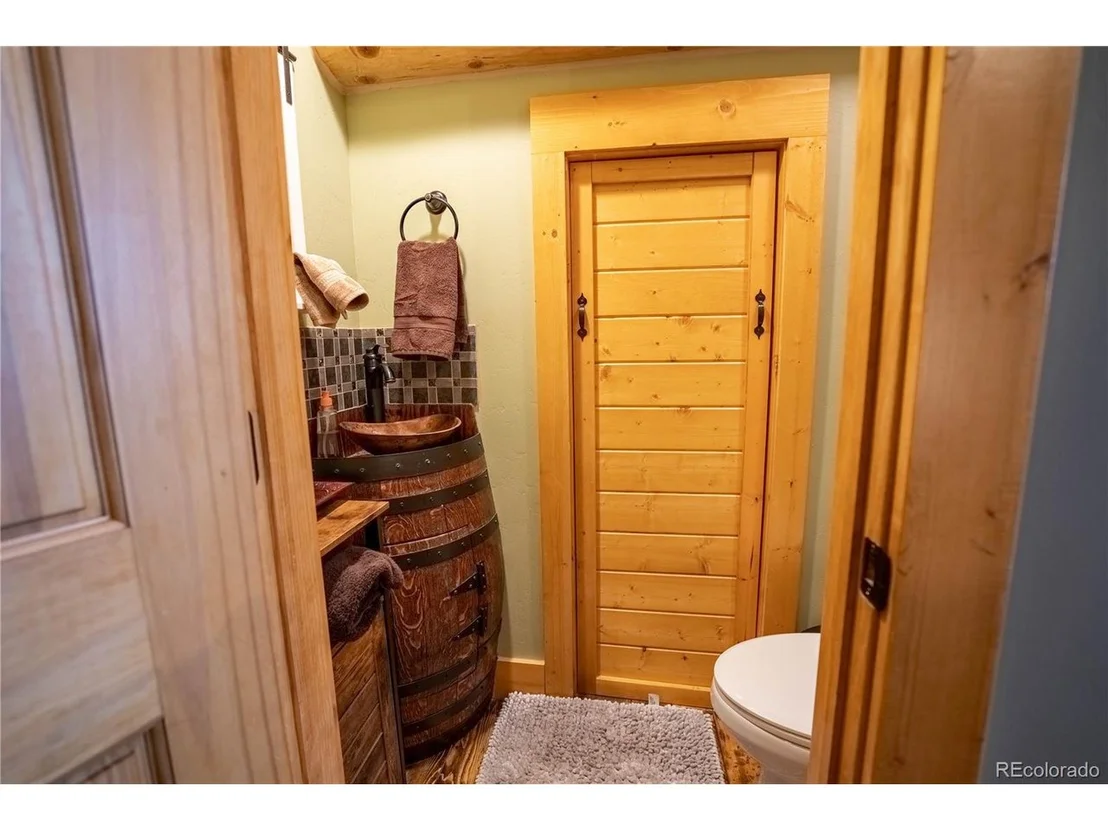 Photo of 103 Aspen Dr
