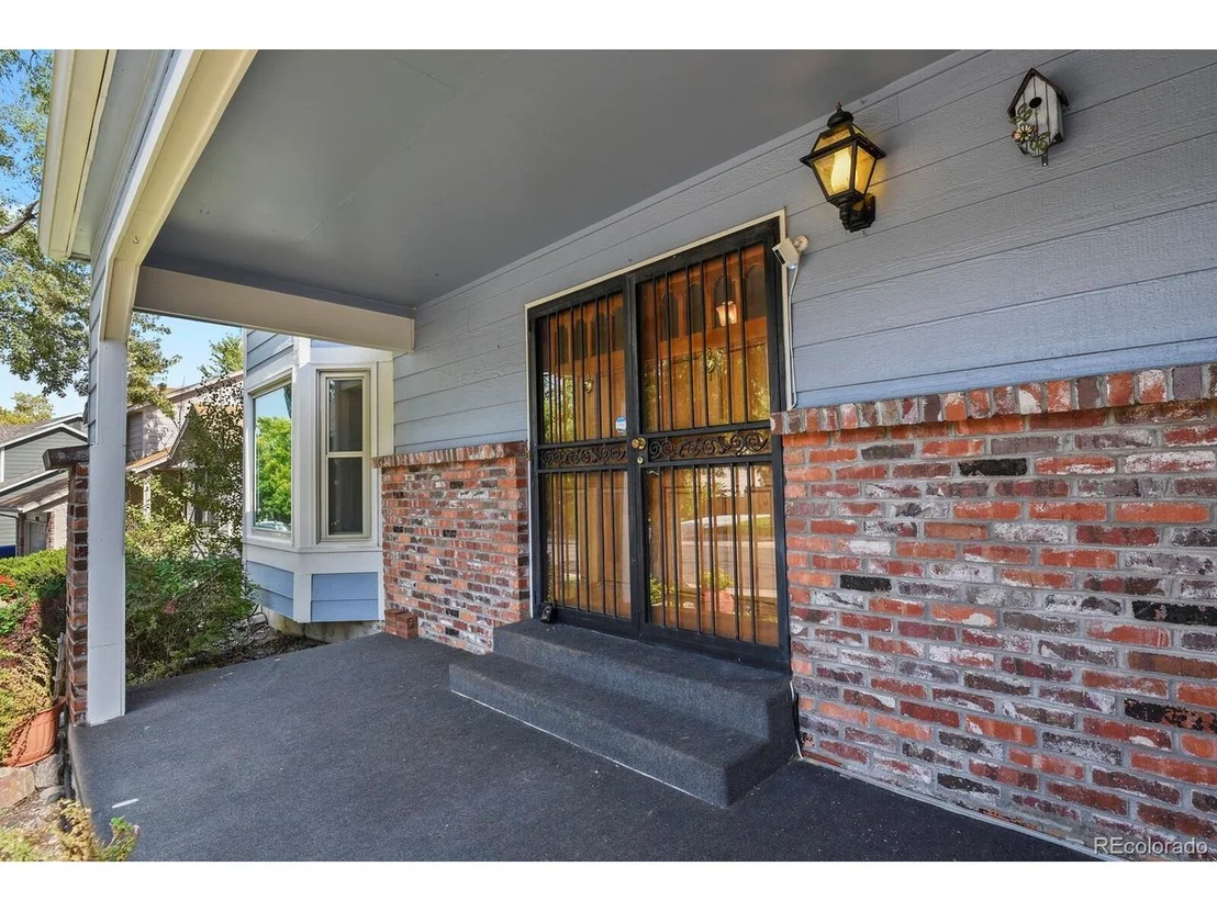 Photo of 10548 Hobbit Ln