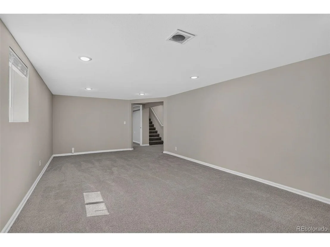 Photo of 13789 Omega Cir