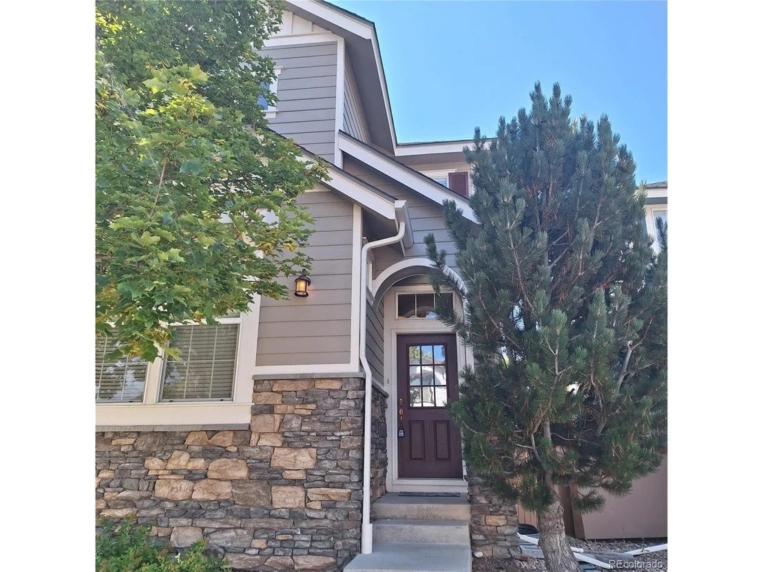 Photo of 10724 Riverbrook Cir