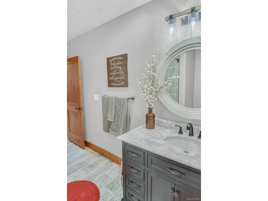Photo of 33459 Lyttle Dowdle Dr