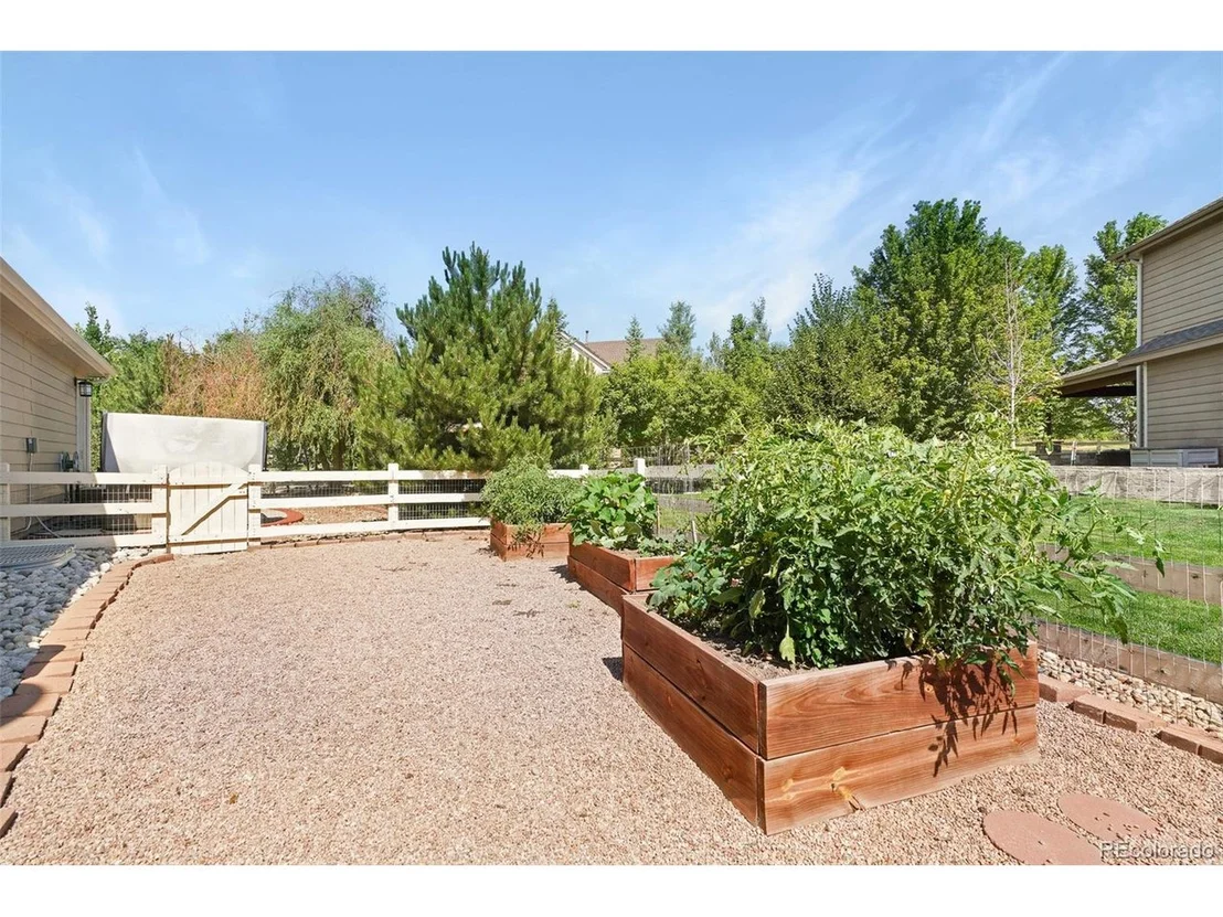 Photo of 4125 Broadmoor Loop