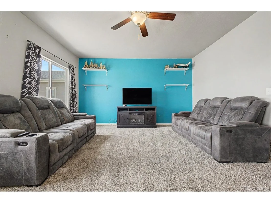 Photo of 4689 Waltham Dr
