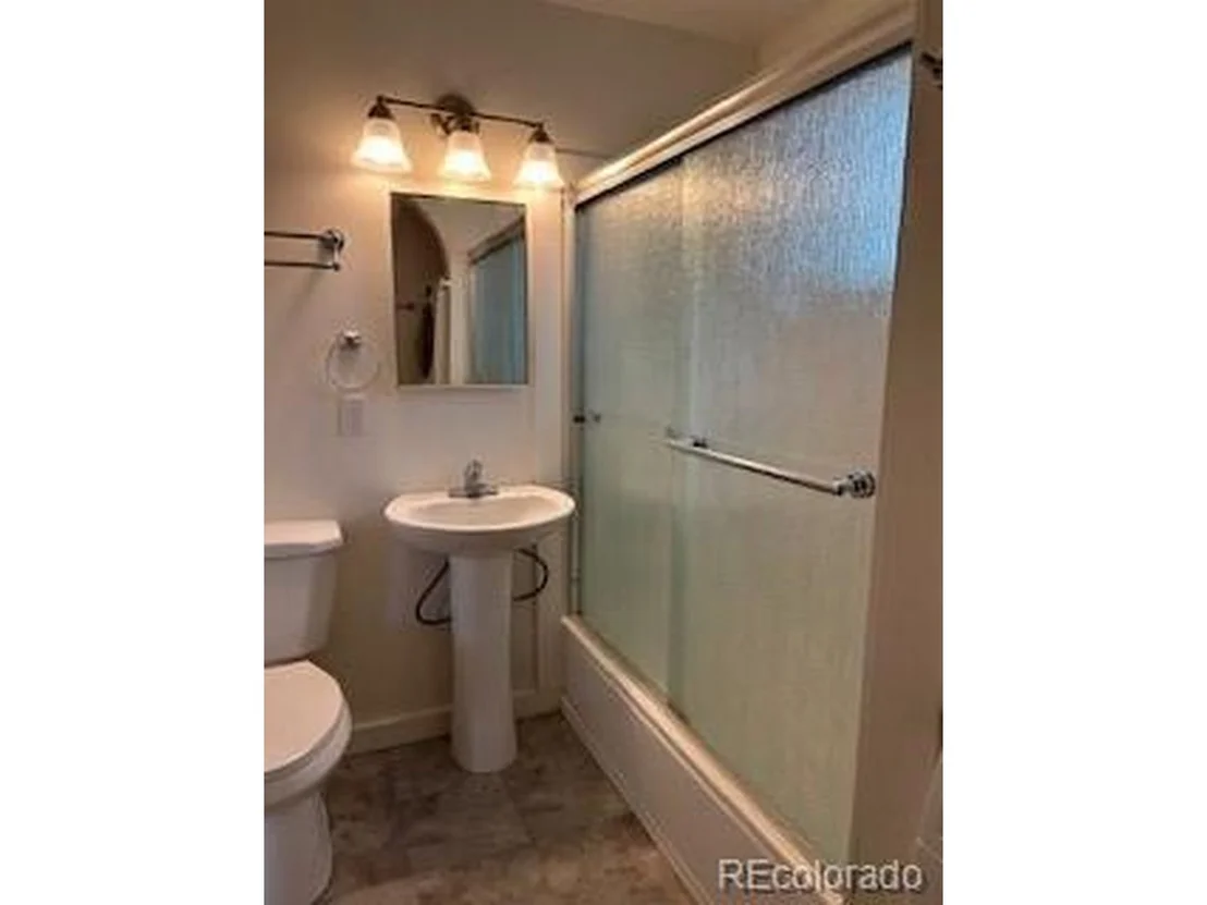 Photo of 3090 Aurora Ave