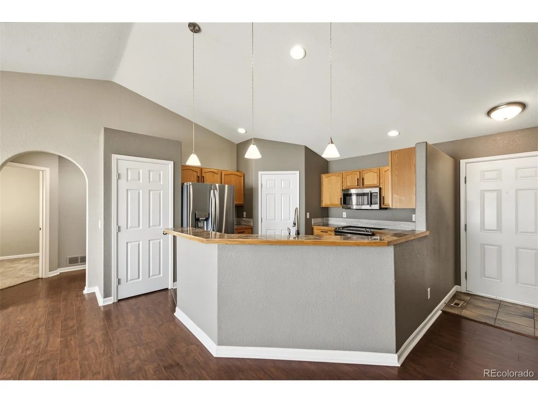 Photo of 385 Cholla Dr